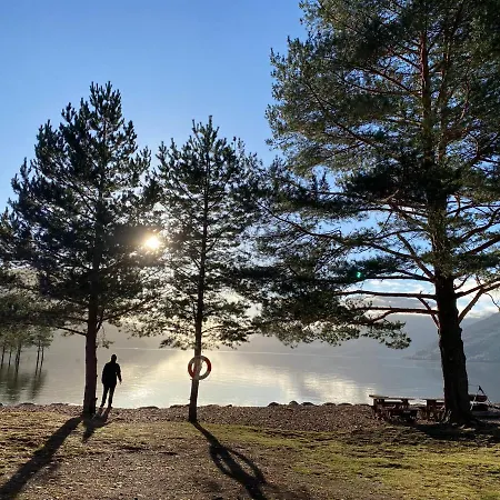 桑德维肯露营酒店 假日公园 Austbygdi