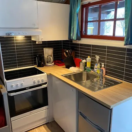 桑德维肯露营酒店 假日公园 Austbygdi