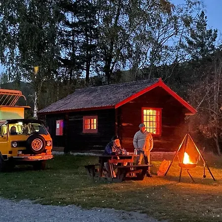 桑德维肯露营酒店 假日公园 4*