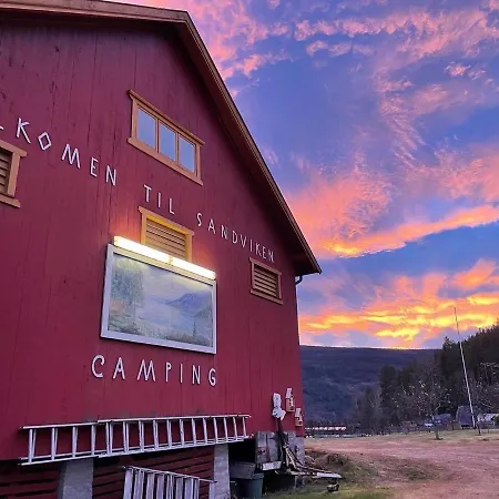 假日公园 桑德维肯露营酒店 4*