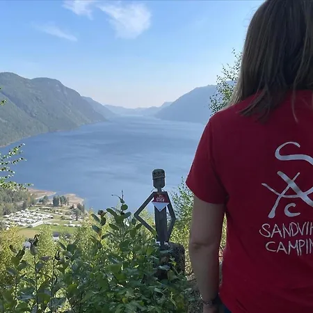 假日公园 桑德维肯露营酒店