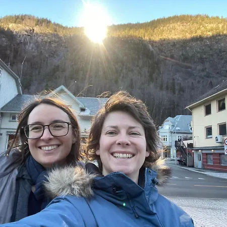 Sandviken 4* Austbygdi